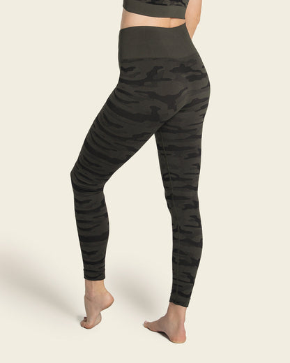 Sculpting high-waisted graphic active legging