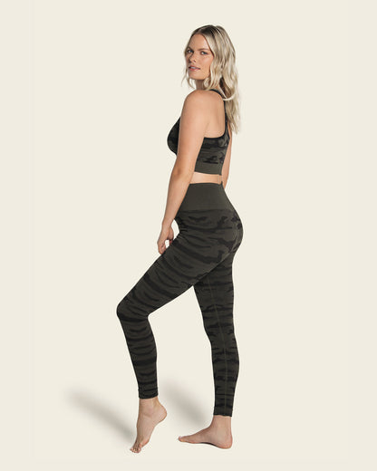 Sculpting high-waisted graphic active legging