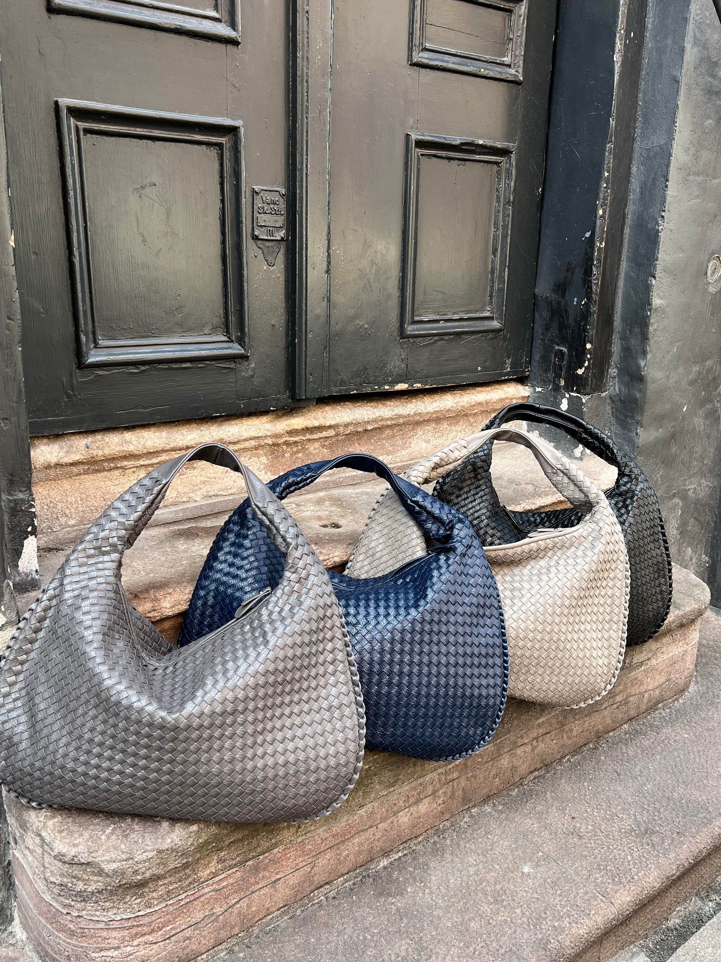 Cross-Weave Bag - Grey