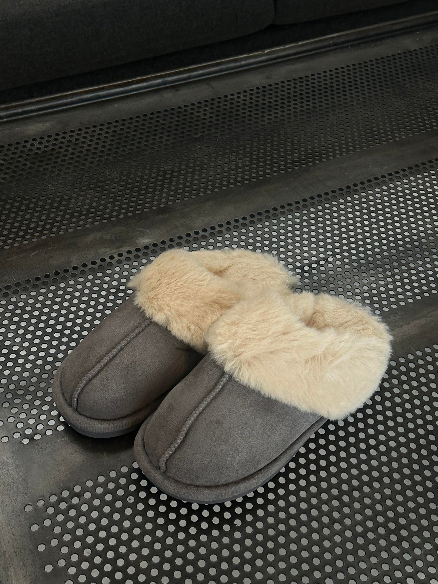 Slippers - Grey