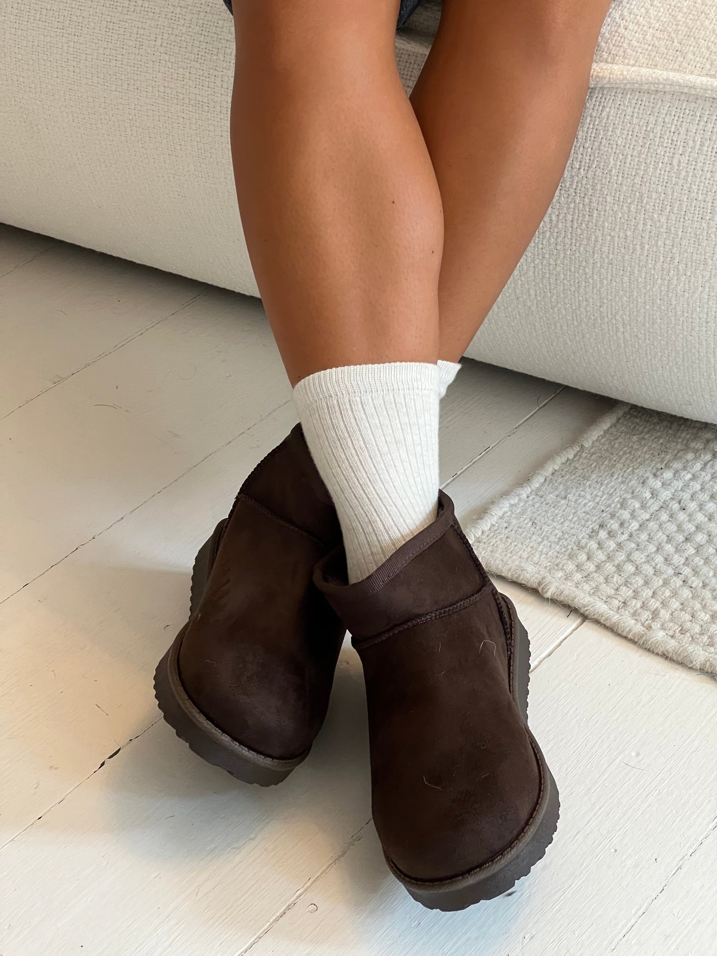 Teddy boots short - Dark brown