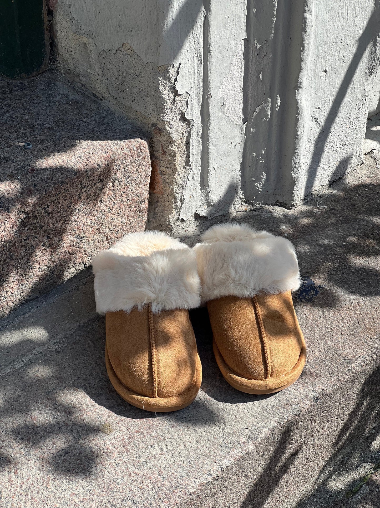 Slippers - Brown