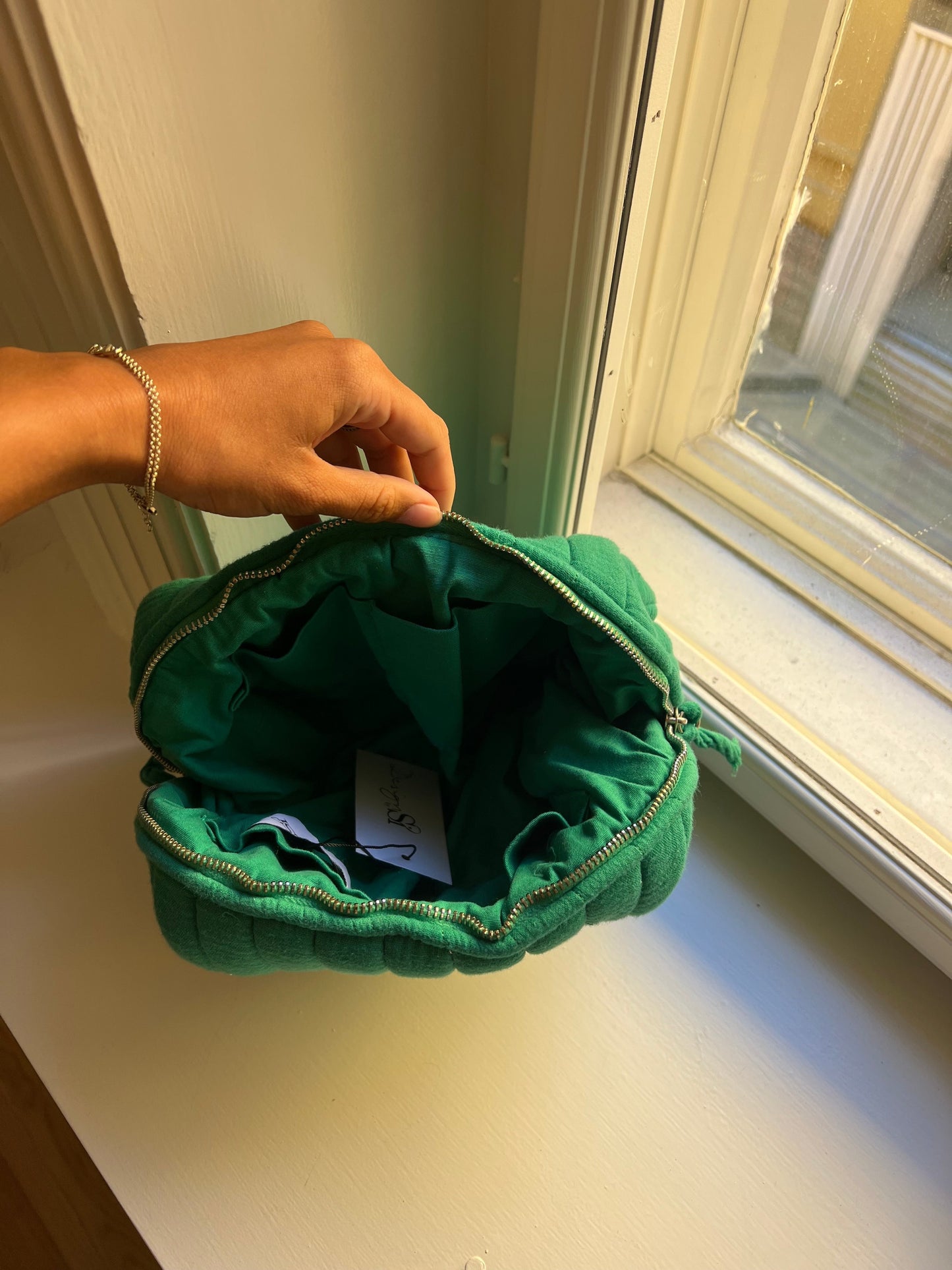 Toilet bag - green