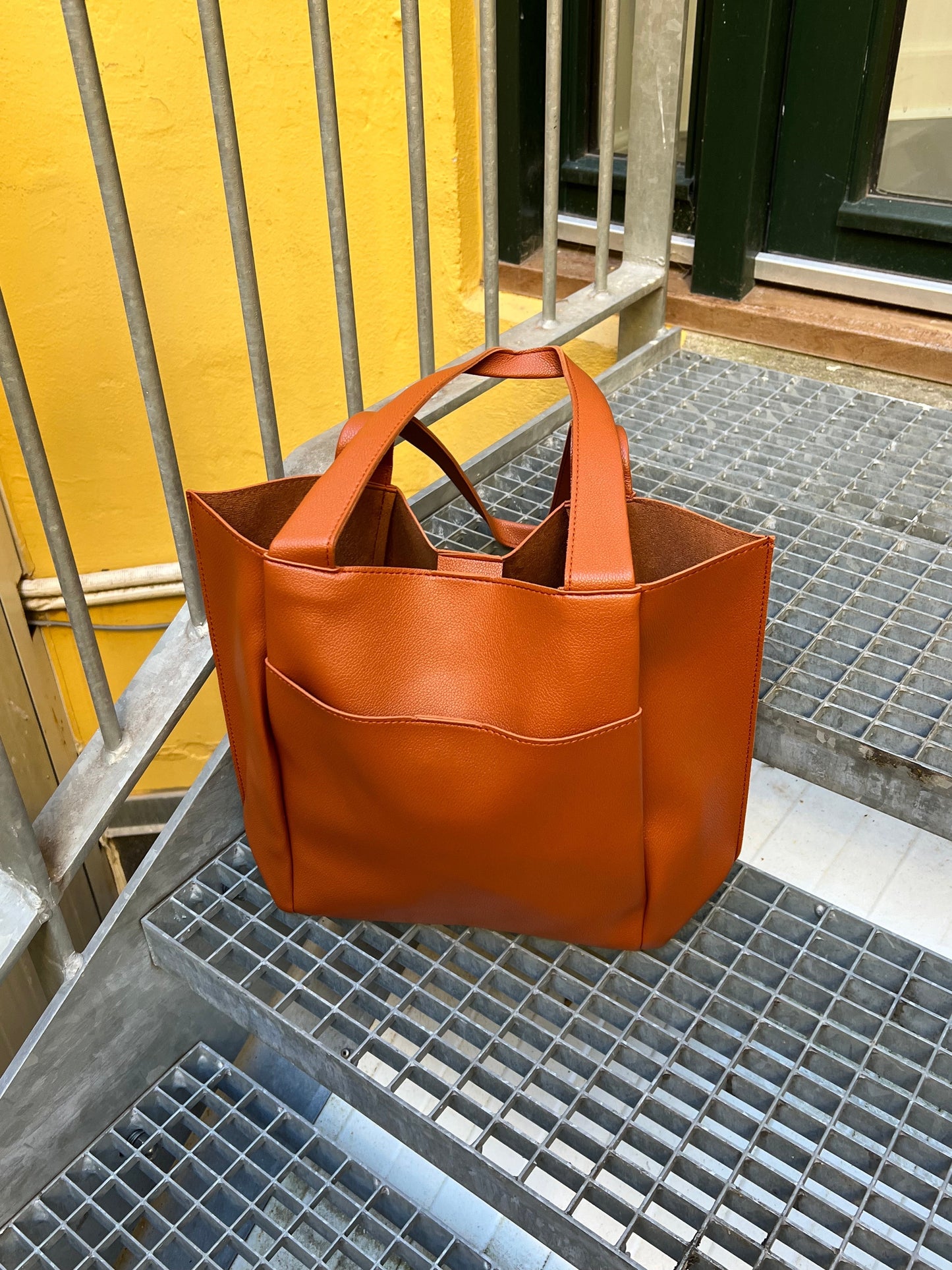 Everyday leather tote bag - Camel